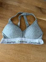 Calvin Klein Sport BH Größe S in grau Bayern - Augsburg Vorschau