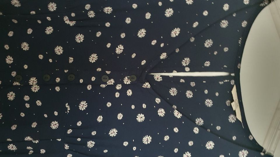 NEU Sommer Kleider schwarz blau weiß Baumwolle Ckh Gr. 44 46 – 9€ in Greven