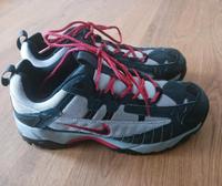 Nike Damen Trekking Schuhe 40.5 schwarz hellgrau anthrazit rot Rheinland-Pfalz - Sohren Hunsrück Vorschau