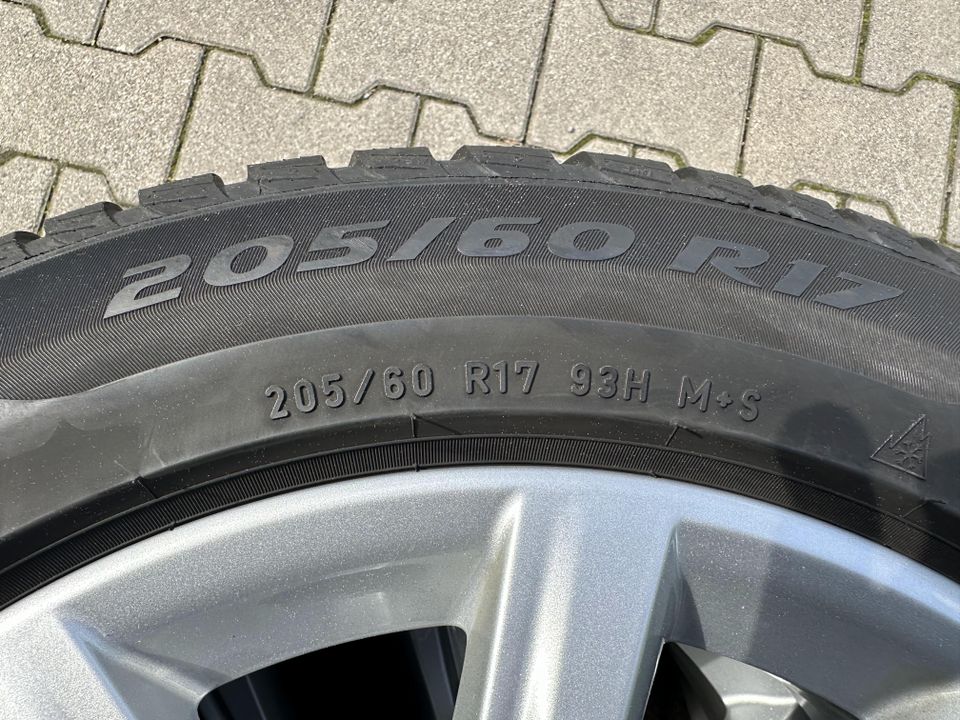 4xOrgi BMW Alu 17 Zoll X1 F48 X2 F39 Winterräder Pirelli*RDKS TOP in Passau