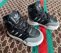 Kinder Baby Sneaker Schuhe Adidas drop step 20 Neuwertig Nordrhein-Westfalen - Gelsenkirchen Vorschau