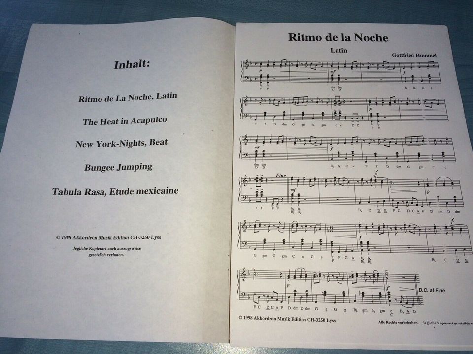 Noten Konvolut Gesang Akkordeon modern klassisch christliche Text in Annaberg-Buchholz