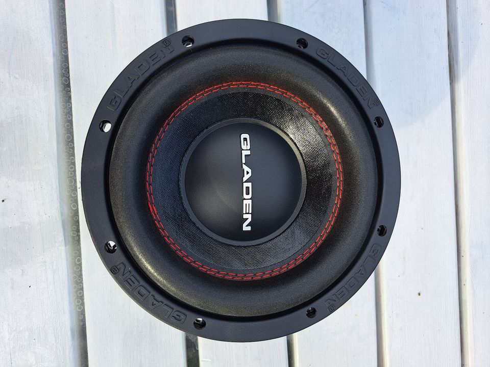 Subwoofer GLADEN RS-X08 20cm/8" Neuwertig in Dinslaken