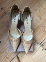 Y2K 2000er Menbur Abendschuhe Pumps Abendkleid 38 tan gold Seide Frankfurt am Main - Nordend Vorschau