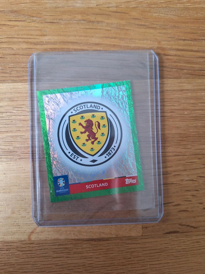 Topps EM 2024 Parallel Green Sco 1 Wappen Schottland in Frankfurt am Main