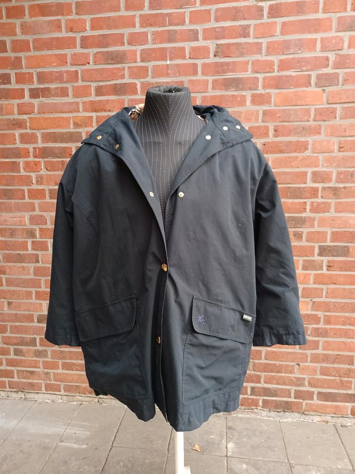 Burberry Jacke Parka Mantel Marke Uniform Kleid Damen Mädchen 1a in Ahlen