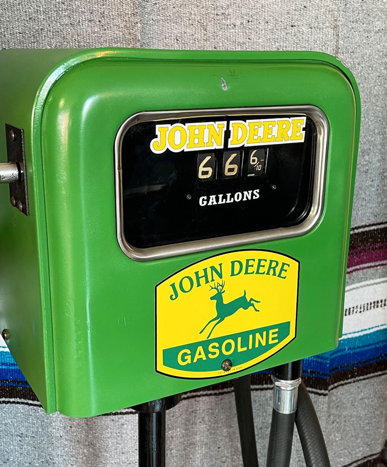 VINTAGE GASBOY 220 MINI FARM PUMP JOHN DEERE ZAPFSÄULE TANKSTELLE in Hamm