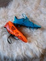 Adidas Fußball Schuhe Größe U6 /38 1/2 Nordrhein-Westfalen - Unna Vorschau