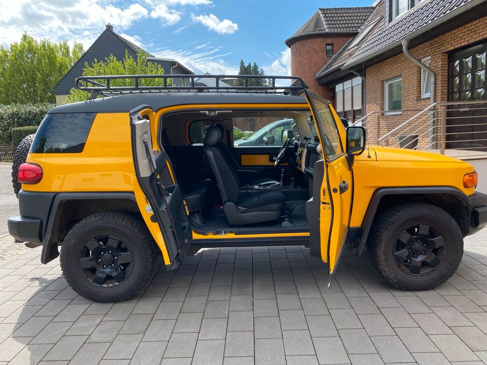 Toyota Fj Cruiser 4.0 LPG in Mülheim (Ruhr)