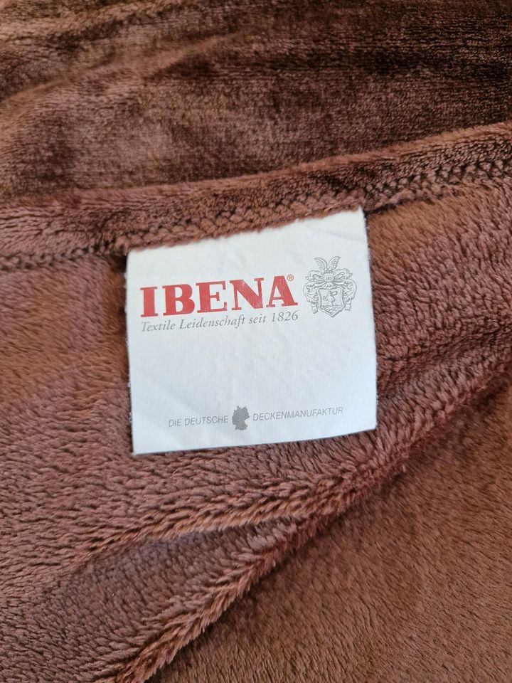 Ibena Decke, Kuscheldecke, Wohndecke in Hirschau