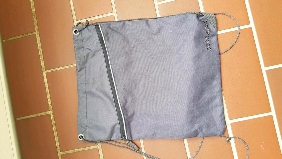 coocazoo Schulrucksack grau*sehr gut erhalten* in Düsseldorf