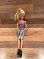 Barbie mit Kleid und Schuhe Nordrhein-Westfalen - Ascheberg Vorschau