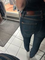 Tommy Hifliger jeans hose gr S Essen - Essen-Südostviertel Vorschau