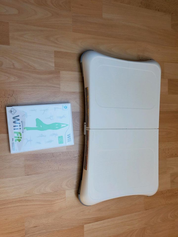 Wii Fit + Balance Board in Dortmund