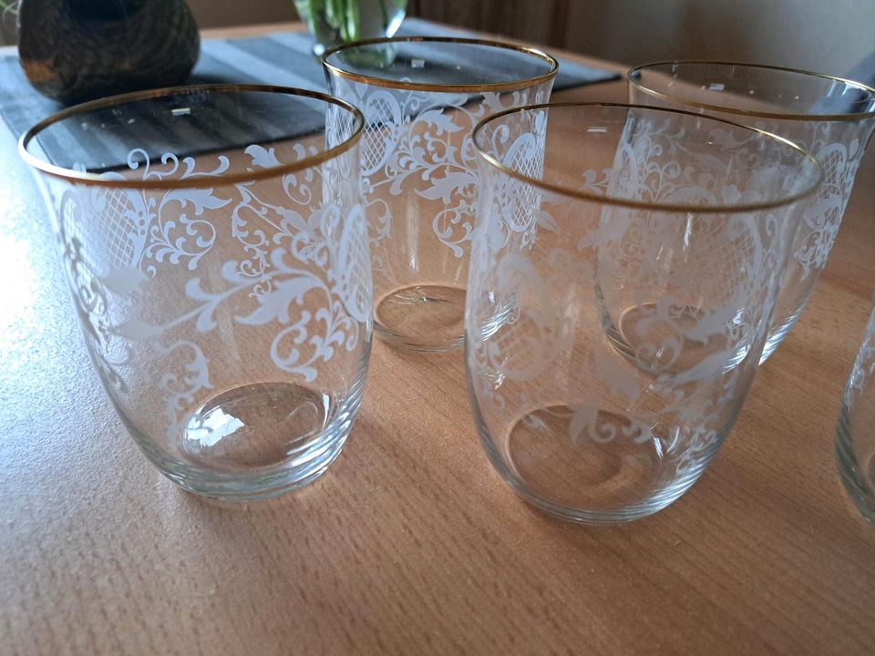 Glas Karaffe mit Gläsern in Heringen (Werra)