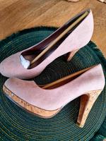 John Baner Pumps High Heels rosa mit Korkabsatz Sachsen - Auerbach (Vogtland) Vorschau