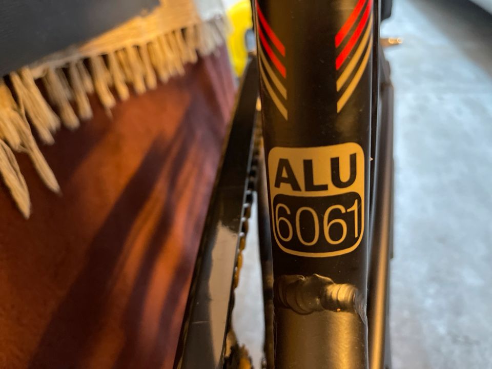 Fahrrad zu verkaufen in Übach-Palenberg