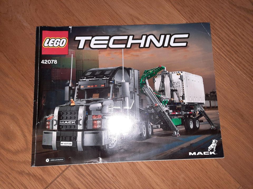 Lego Technic 42078 Mack Anthem Truck Müllabfuhr 2 in 1 in Eppstein
