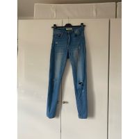 Skinny Jeans Tally Weijl XS mit löchern Hessen - Ebsdorfergrund Vorschau