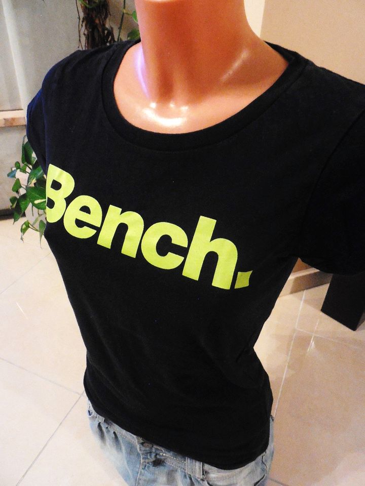 ★ BENCH ★ Shirt S 36 M 38 schwarz neongrün in Adendorf