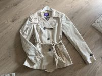 Mexx Trenchcoat Kurzmantel Jacke beige S 36 Frühling Hessen - Stadtallendorf Vorschau