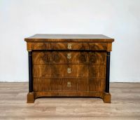 Biedermeier Säulen Kommode Nussbaum um 1840 Antik Hessen - Ehringshausen Vorschau