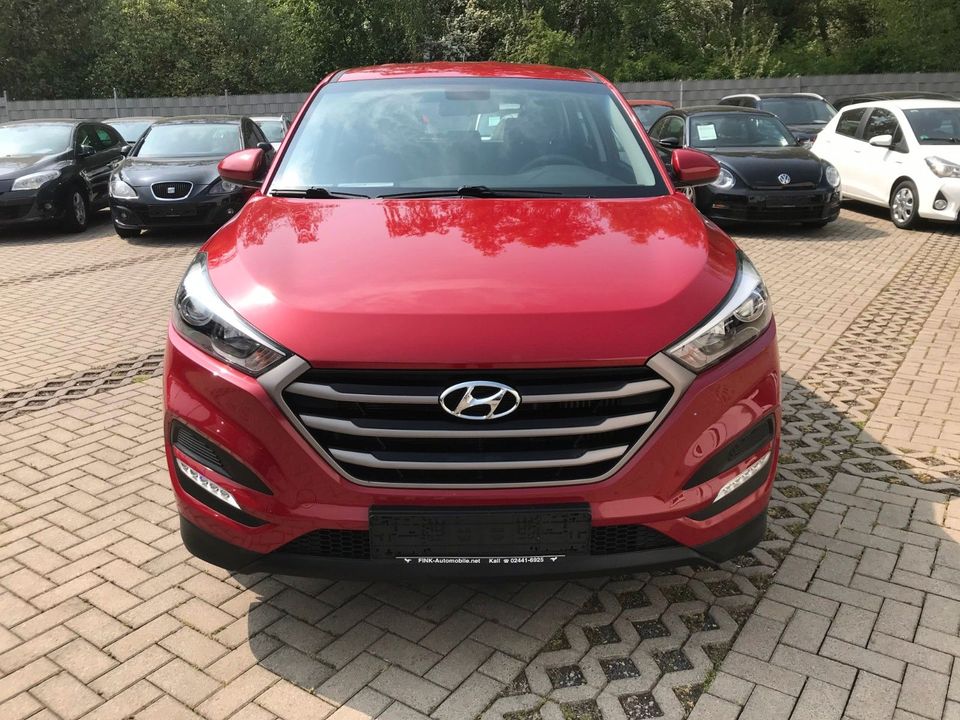 Hyundai Tucson Go 2WD 1,6 T-GDI | Klimaanlage in Mechernich