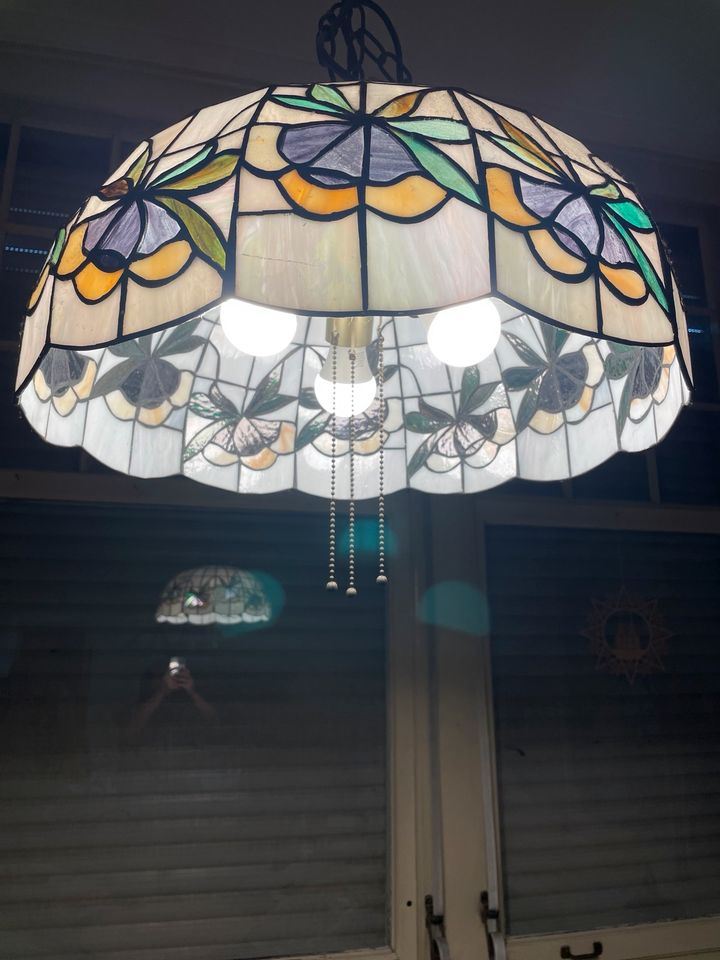 Tiffany Lampenschirm - Wunderschöne Lampe  tiffanie in Rösrath
