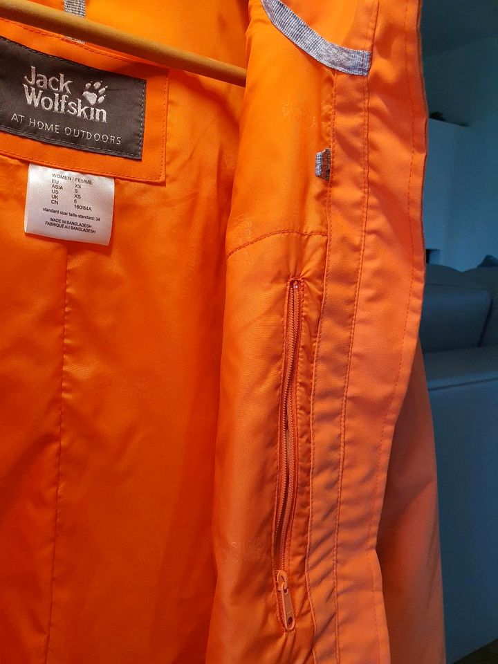 NEUWERTIG Jack Wolfskin Regen Jacke Trenchcoat waterproof XS 34 in Baldham