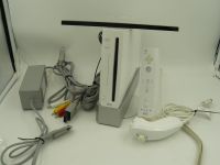 NINTENDO WII |RVL 001 |FW 4.2E |WEIß |PAL |INKL REMOTE & NUNCHUCK Dresden - Trachau Vorschau