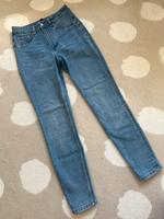 Jeans und Joggen Sachsen-Anhalt - Weißenfels Vorschau