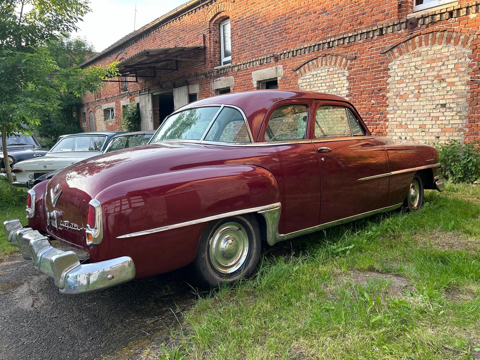 Abbildung des Autos Chrysler Saratoga V8 Hem…
