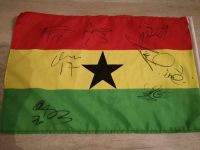 *TOP* Fußball WM 2006 Ghana Flagge Autogramme Nationalmannschaft Bayern - Aschaffenburg Vorschau