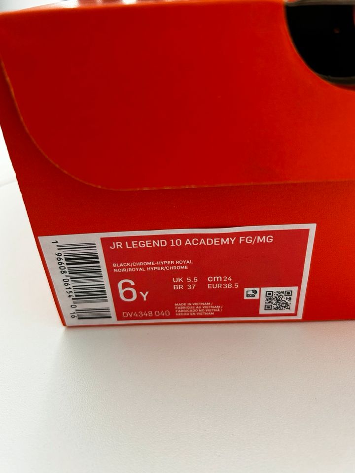 Fußballschuhe Gr. 38,5 / Nike JR Legend 10 Academy FG/MG in Hildesheim