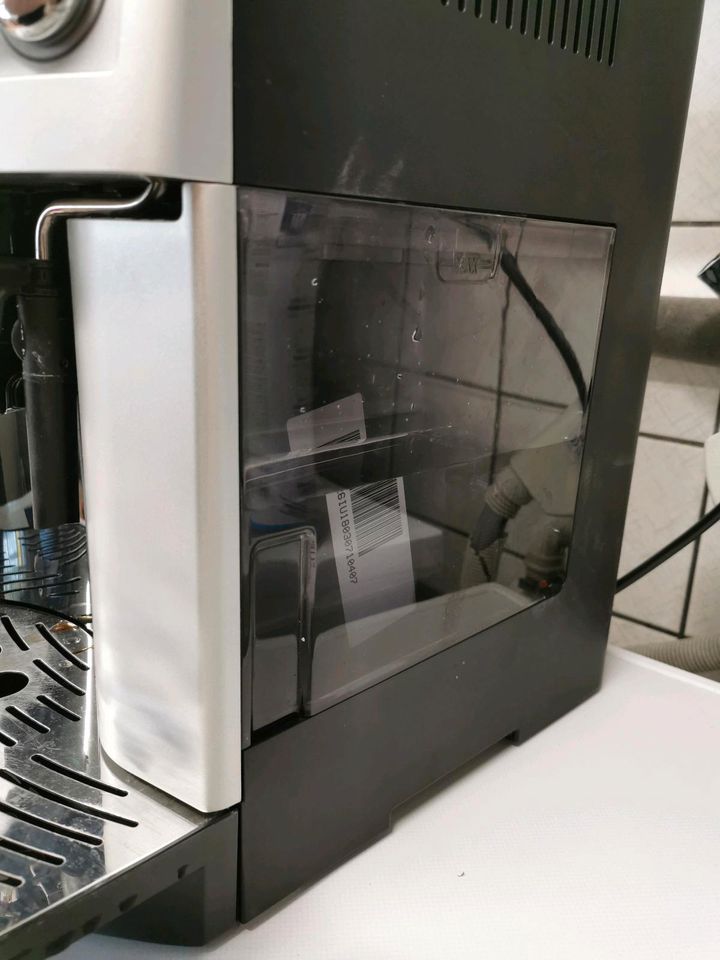 Delonghi Magnifica ESAM 3200 Kaffeevollautomat in Angelburg