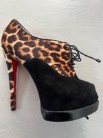Christian LOUBOUTIN Stiefeletten, 37, mit Fell Stuttgart - Stuttgart-Süd Vorschau