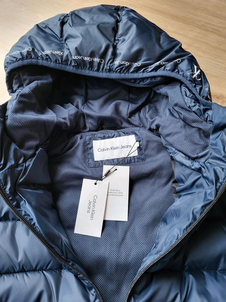 Calvin Klein CK Jeans Herren Übergangs - Steppjacke Blau Gr.L NEU in Wuppertal