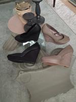 NEU 2x Keilabsatz Heels Pumps Schuhe 37 schwarz beige Nordrhein-Westfalen - Haan Vorschau