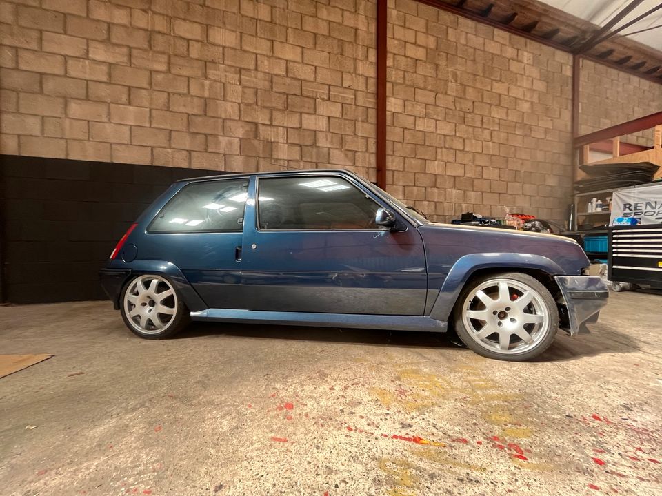 Renault 5 GTE Blue sport (project) in Miele