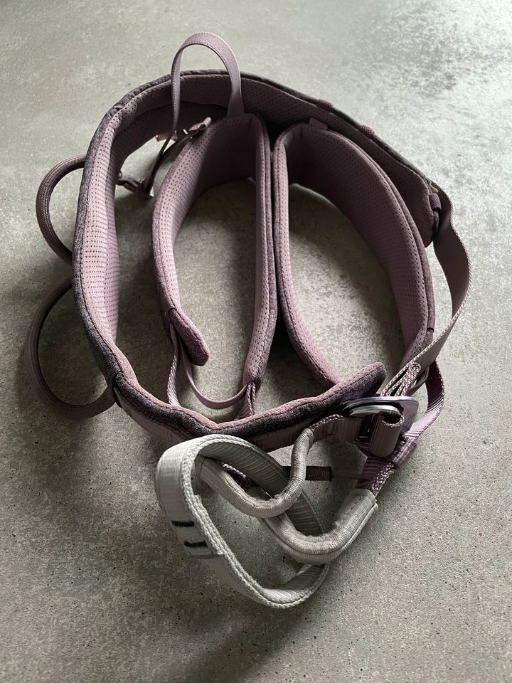 Petzl Damen Selena Klettergurt xs in Leichlingen