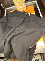 Givenchy Hose Jogginghose Größe 48 NEU Berlin - Grunewald Vorschau