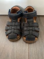 Bisgaard Sandalen dunkelblau Leder Gr. 25 Brandenburg - Dallgow Vorschau