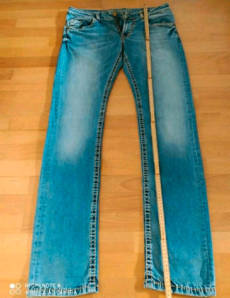 Tolle Camp David Jeans Hose Gr.32/36 Neuwertig in Dobel