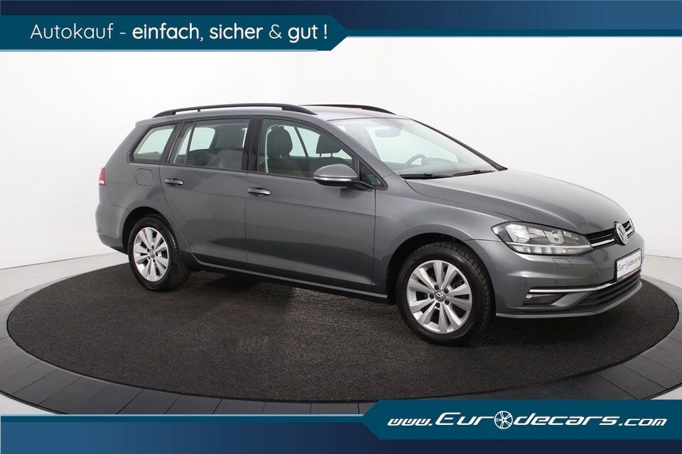 Volkswagen Golf Variant Comfortline DSG *1.Hand*Navi*AHK* in Herzogenrath