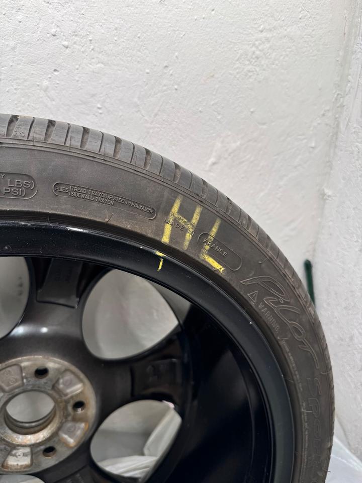18“ Detroit felgen wie neu mit reifen! Über 300kmh zugelassen! in Aurich