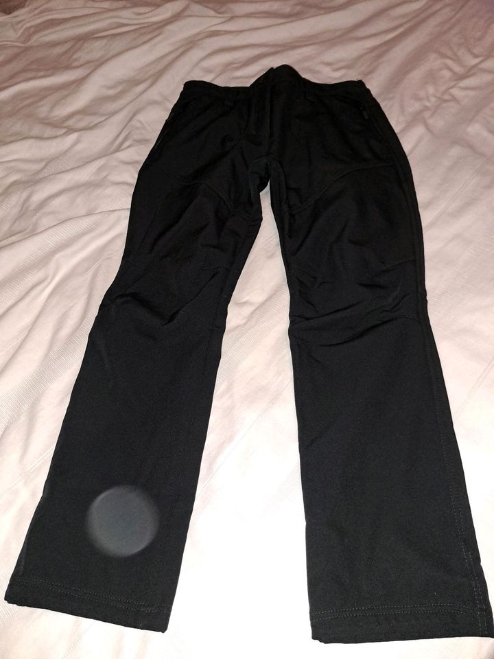 Neue Ski /Softschel Schnee / Wanderhose gr.44/46 in Gelnhausen