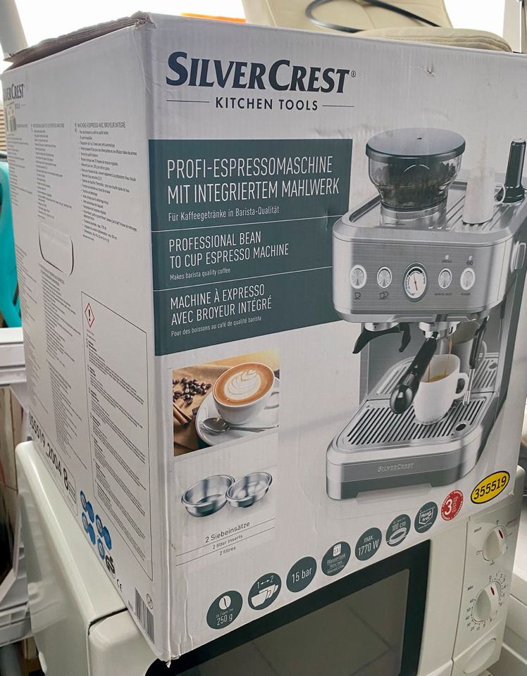 Espressomaschine mit integriertem Mahlwerk Silver Crest Neu in Fürstenwalde (Spree)