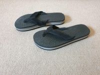 Plateau Sohle Flip Flops Zehensandale Strand schwarz grau Hessen - Wöllstadt Vorschau