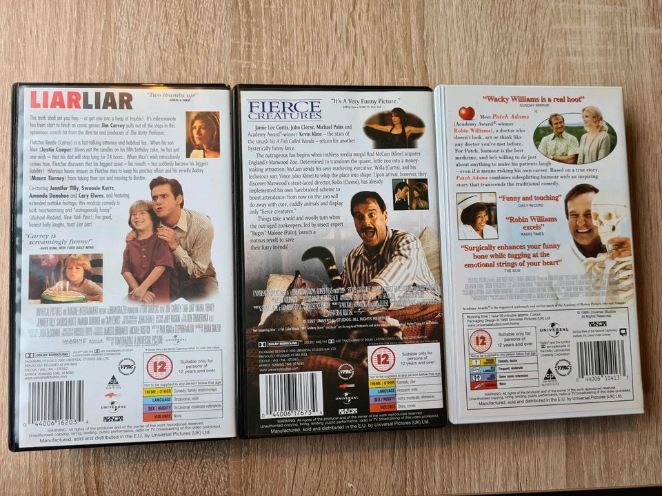 3 VHS Box Set LiarLiar, Fierce Creatures & Patch Adams in Alfhausen