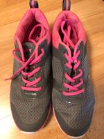Vty Sportschuhe federleicht flexibel hallengeeignet Gr. 40 Altona - Hamburg Lurup Vorschau